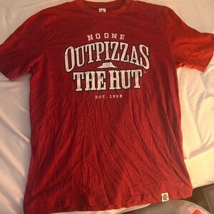 Red 'No One Outpizzas The Hut' Graphic T‑Shirt
